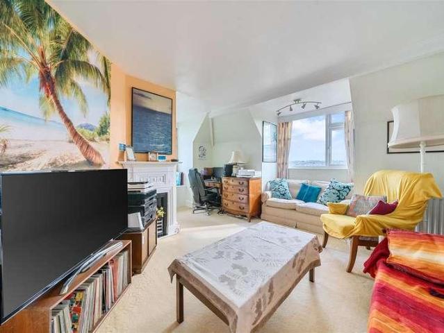 Flat for sale in Swanage, East Dorset