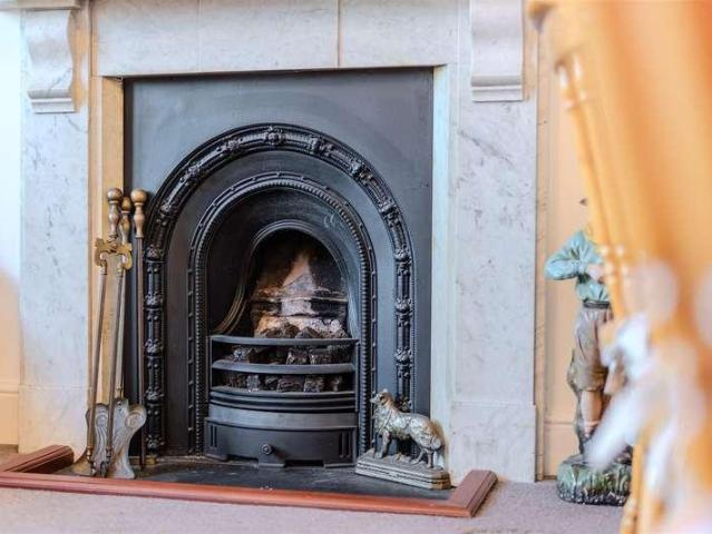 Flat for sale in Bristol, Clifton Village