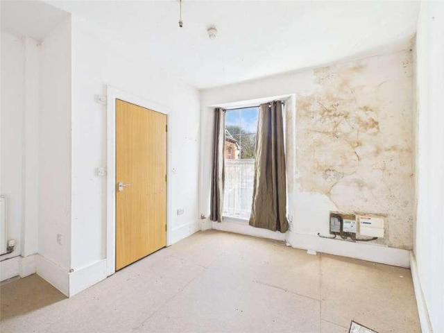 Flat for sale in Cornwall