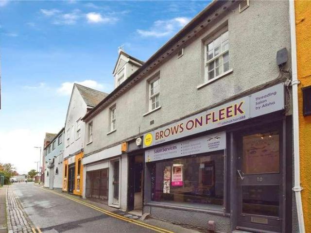 Flat for sale in Fordham Heath, Essex