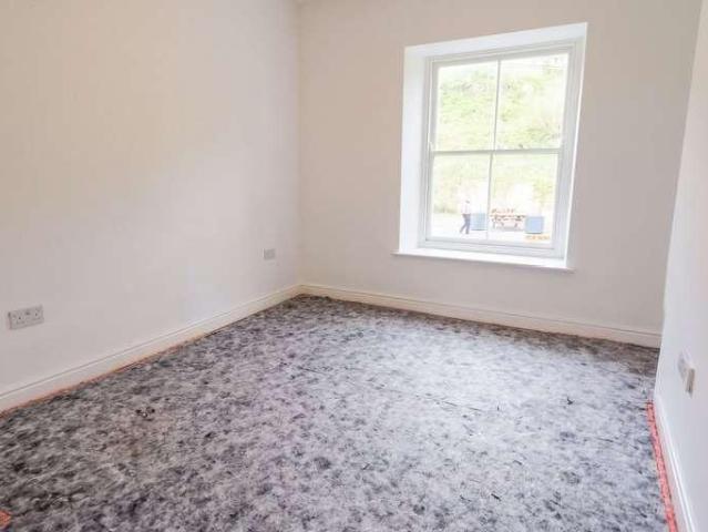 Flat for sale in Charlesworth, East Midlands