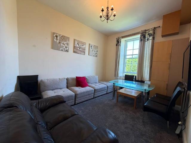 Apartment for rent in Piershill, Scotland