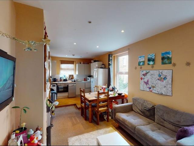 Apartment for rent in Camberwell, Greater London