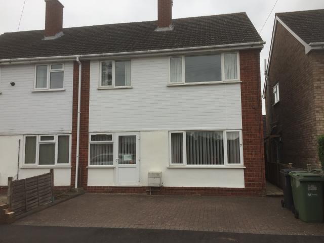 Room for rent in St John's, Worcestershire