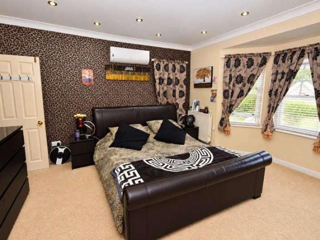 House for sale in Sutton Coldfield, West Midlands