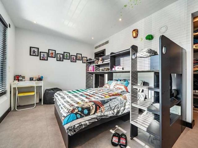 House for sale in New Barnet, Greater London