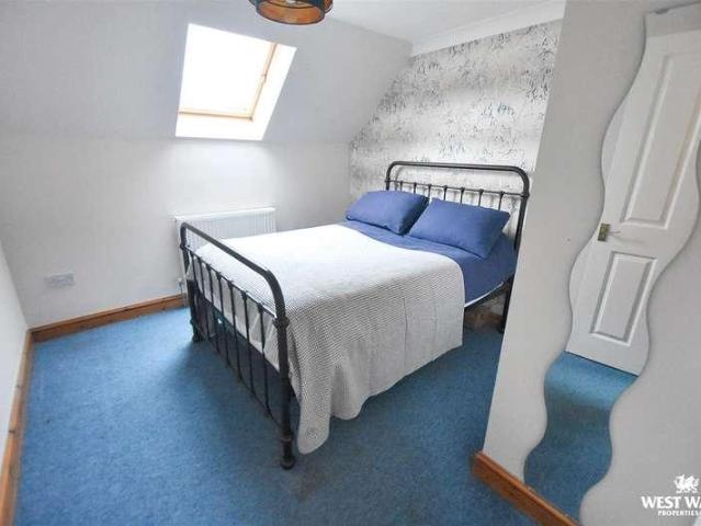 House for sale in Lampeter Velfrey, Tavernspite