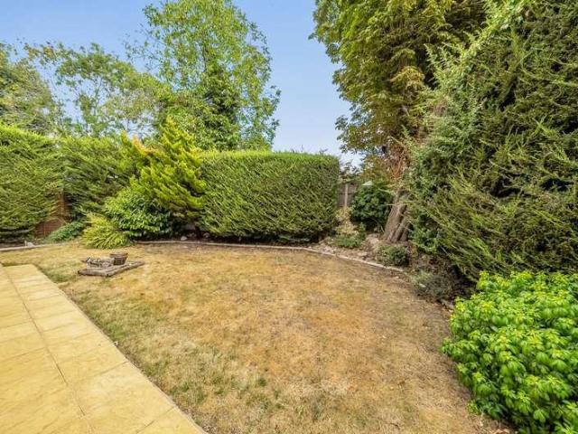 House for sale in Clewer Village, Windsor