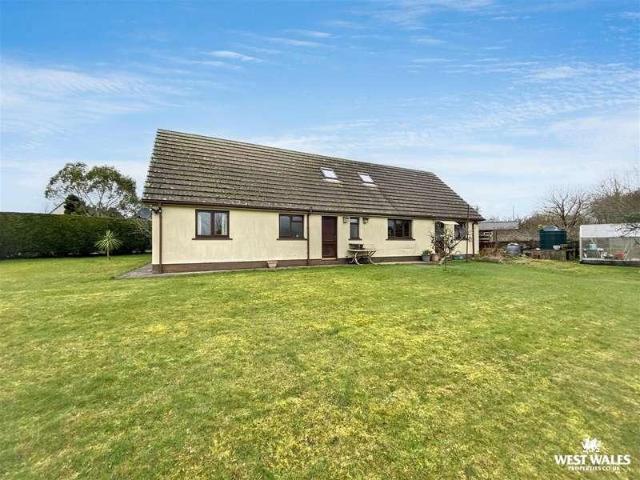 House for sale in East Williamston, Wales