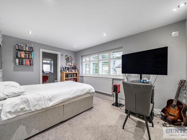 House for sale in Sidcup, Longlands