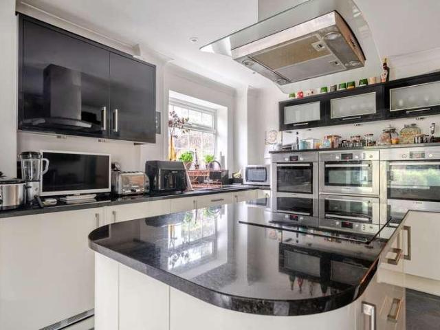 House for sale in Woodham, Row Town
