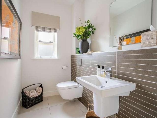 House for sale in Sunninghill and Ascot, South Ascot