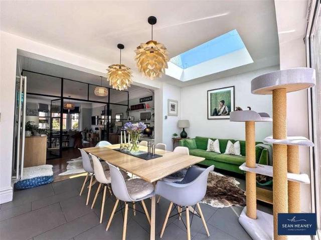 House for sale in New Barnet, Greater London