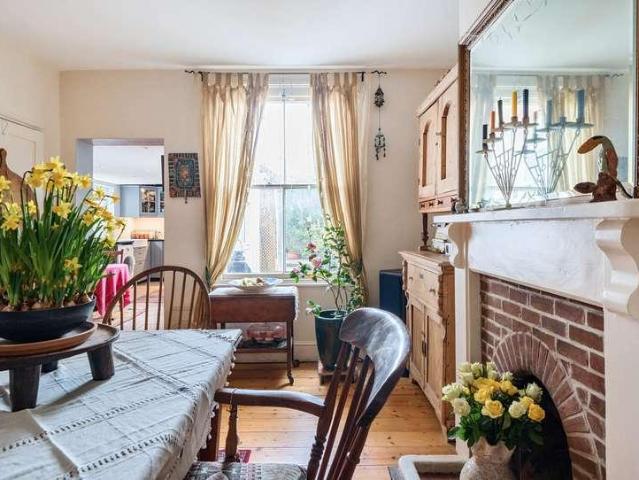 House for sale in Stroud, School House