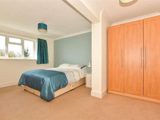 House for sale in Hawkinge, Folkestone