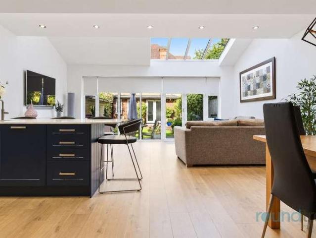 House for sale in London Borough of Barnet, Greater London
