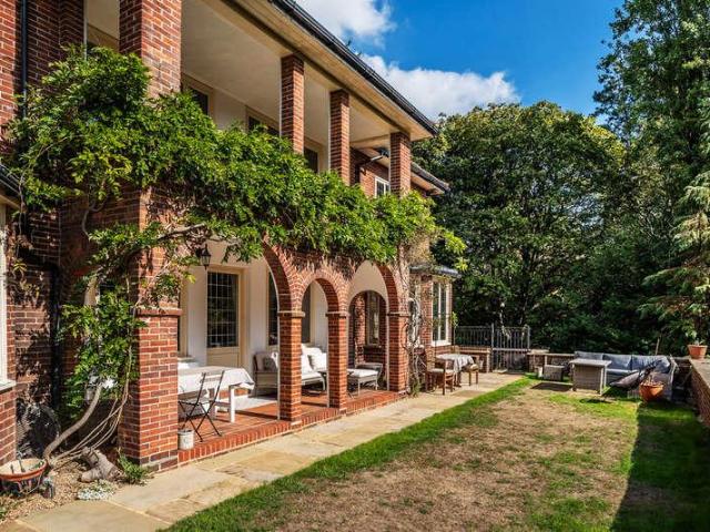 House for sale in Westerham, Sevenoaks