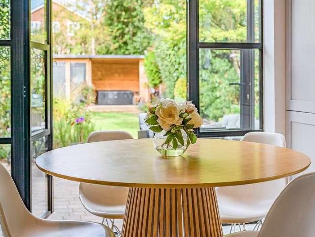 House for sale in Royal Borough of Kingston upon Thames, Greater London