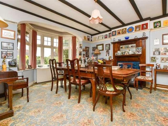 House for sale in Dumpton Gap, Acol