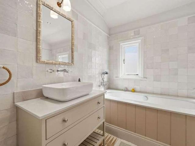 House for sale in Fulham, Greater London