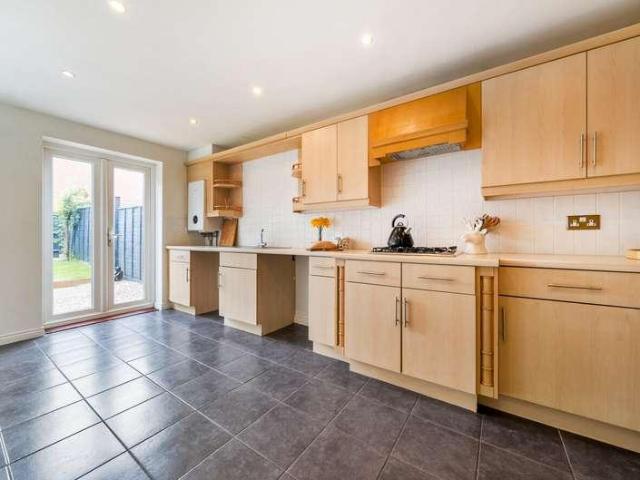 House for sale in Elmfield, Leicestershire