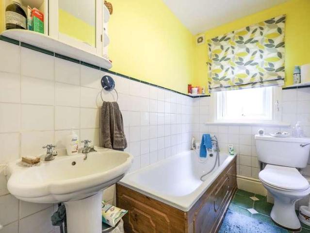 House for sale in Northwood, Greater London