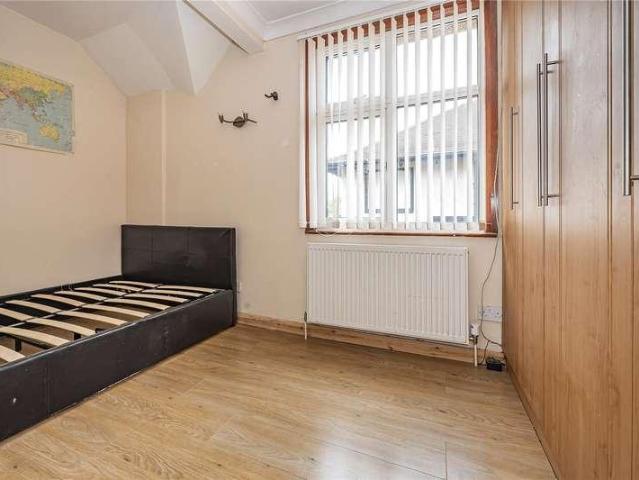 House for sale in Royal Borough of Kingston upon Thames, Greater London