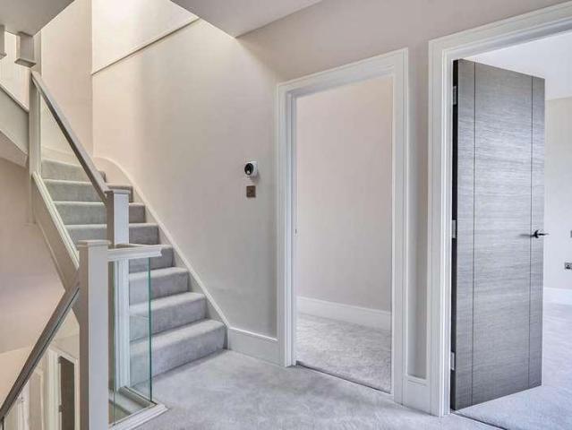 House for sale in Hayes, Greater London