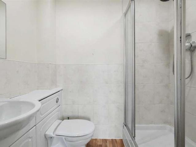 House for sale in Gedling, East Midlands