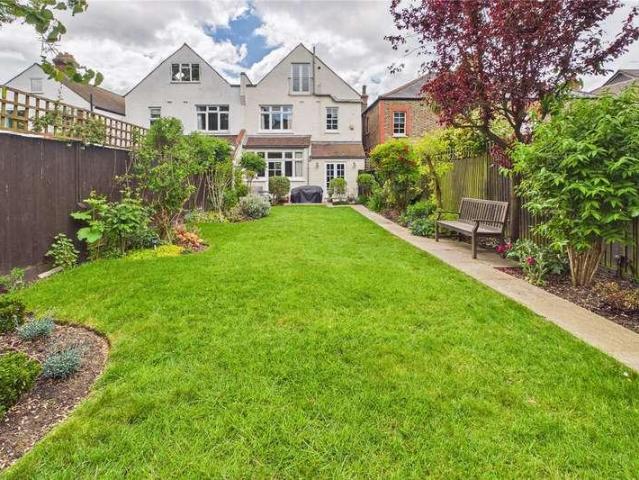 House for sale in Streatham, Greater London