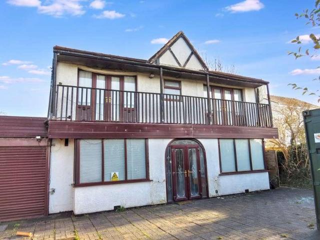 House for sale in Cabus, Lancashire