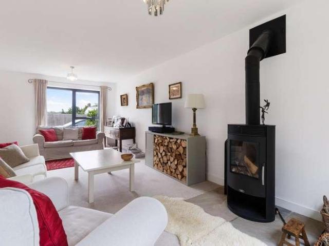House for sale in Gorsley