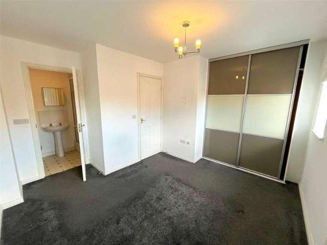 House for sale in Washington, Sunderland