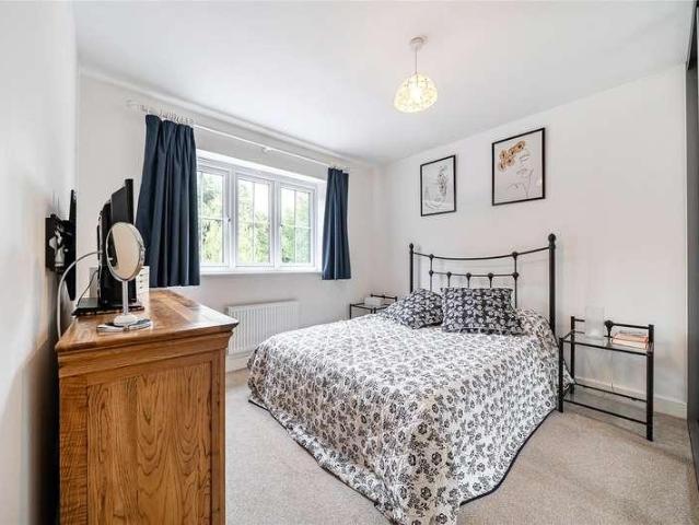 House for sale in Chipping Hill, Essex