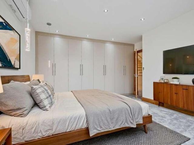 House for sale in New Barnet, Greater London