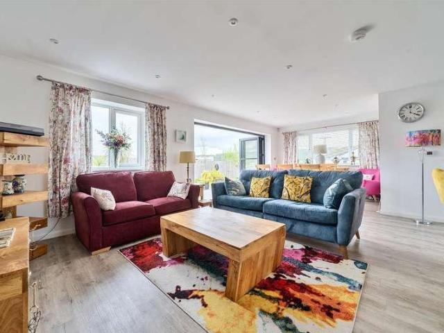 House for sale in North Weston, Weston-in-gordano