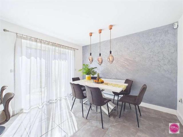 House for sale in Brizlincote, Beamhurst