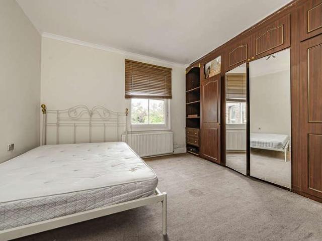 House for sale in London Borough of Hounslow, Greater London
