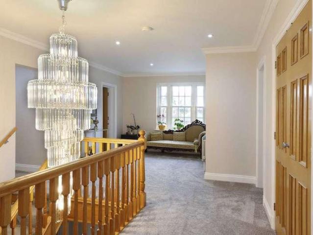 House for sale in Farnham Common, Buckinghamshire