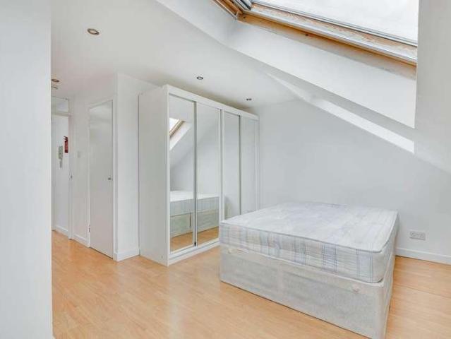 House for sale in Putney, Greater London