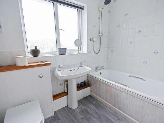 House for sale in Quainton