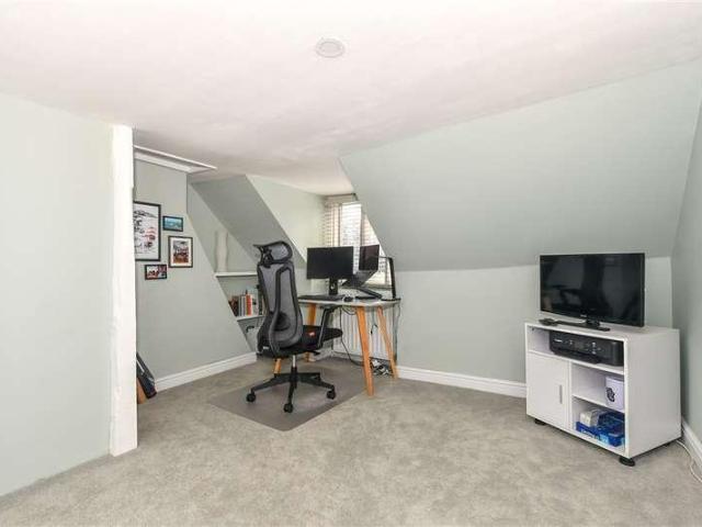 House for sale in Cranbrook & Sissinghurst, Sandown Park