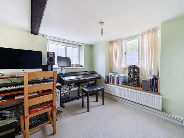 House for sale in Buckingham, Buckinghamshire