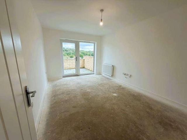 House for sale in Springhead, Oldham
