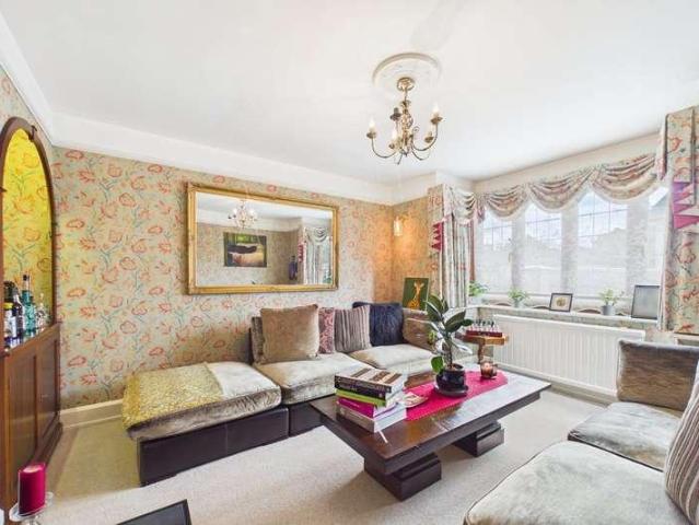 House for sale in Bracknell