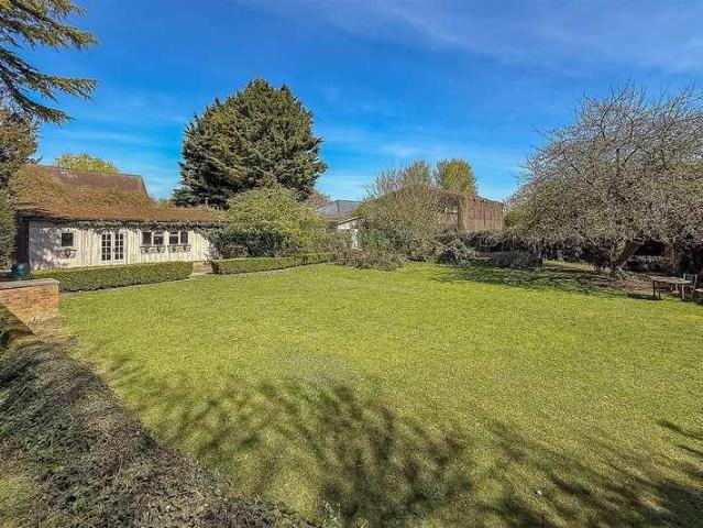 House for sale in Five Acres, Hertfordshire
