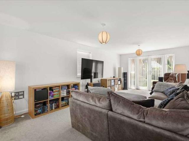 House for sale in Broughton Gate, Milton Keynes