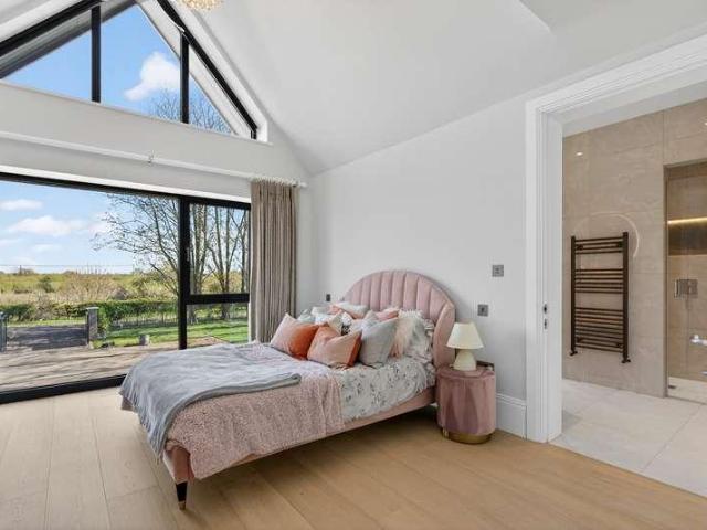 House for sale in Dorney Reach, Buckinghamshire