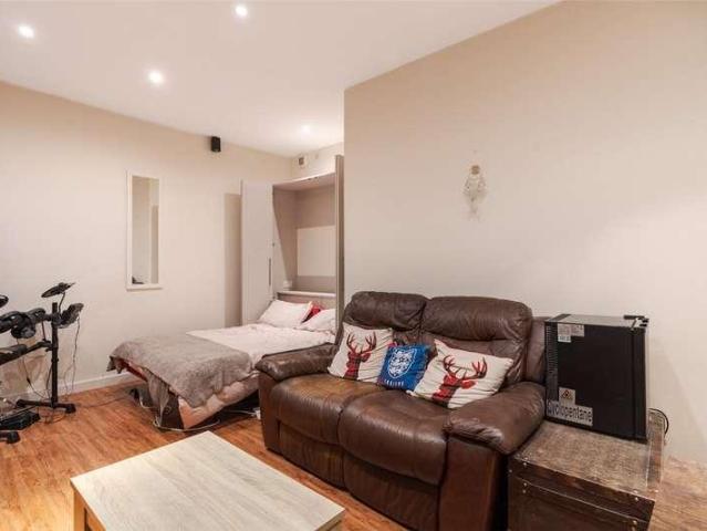 House for sale in Corfe Mullen