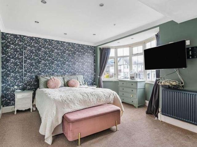 House for sale in London Borough of Bromley, Greater London